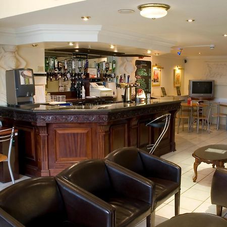 The Ashley Hotel Hale  Restoran foto