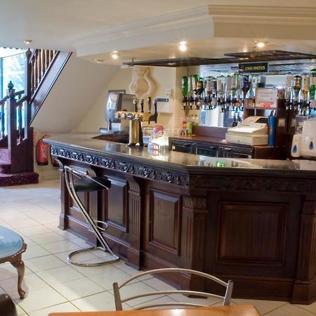 The Ashley Hotel Hale  Bagian luar foto