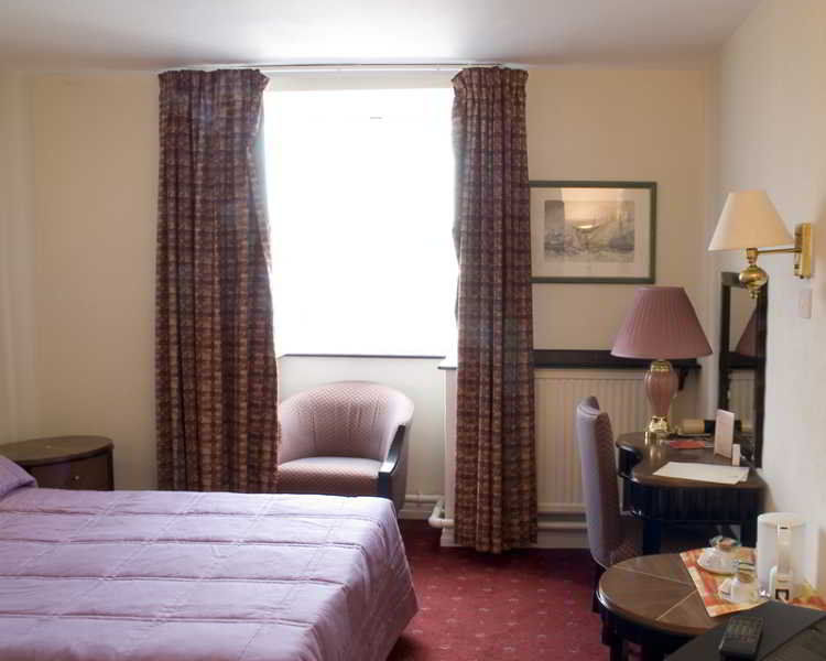 The Ashley Hotel Hale  Bagian luar foto