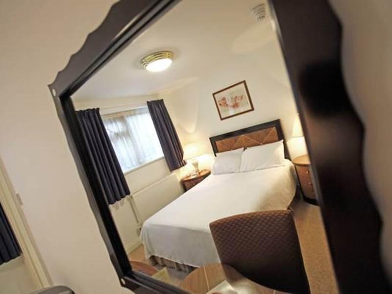 The Ashley Hotel Hale  Bagian luar foto